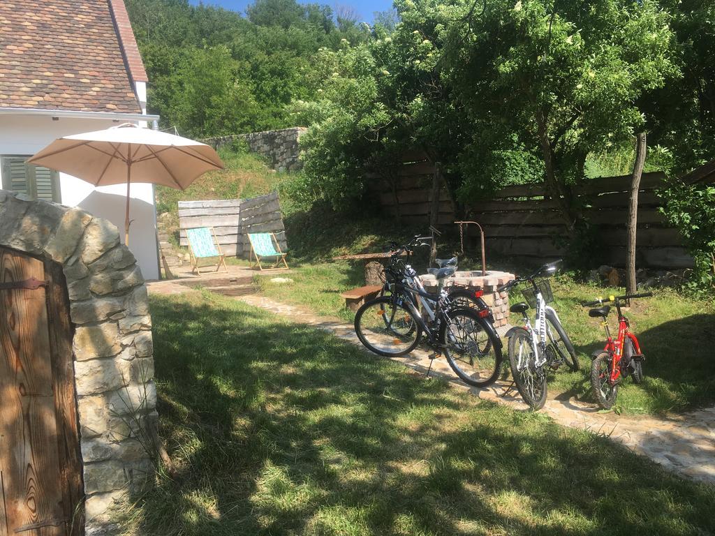 Henye Homes Balatonhenye